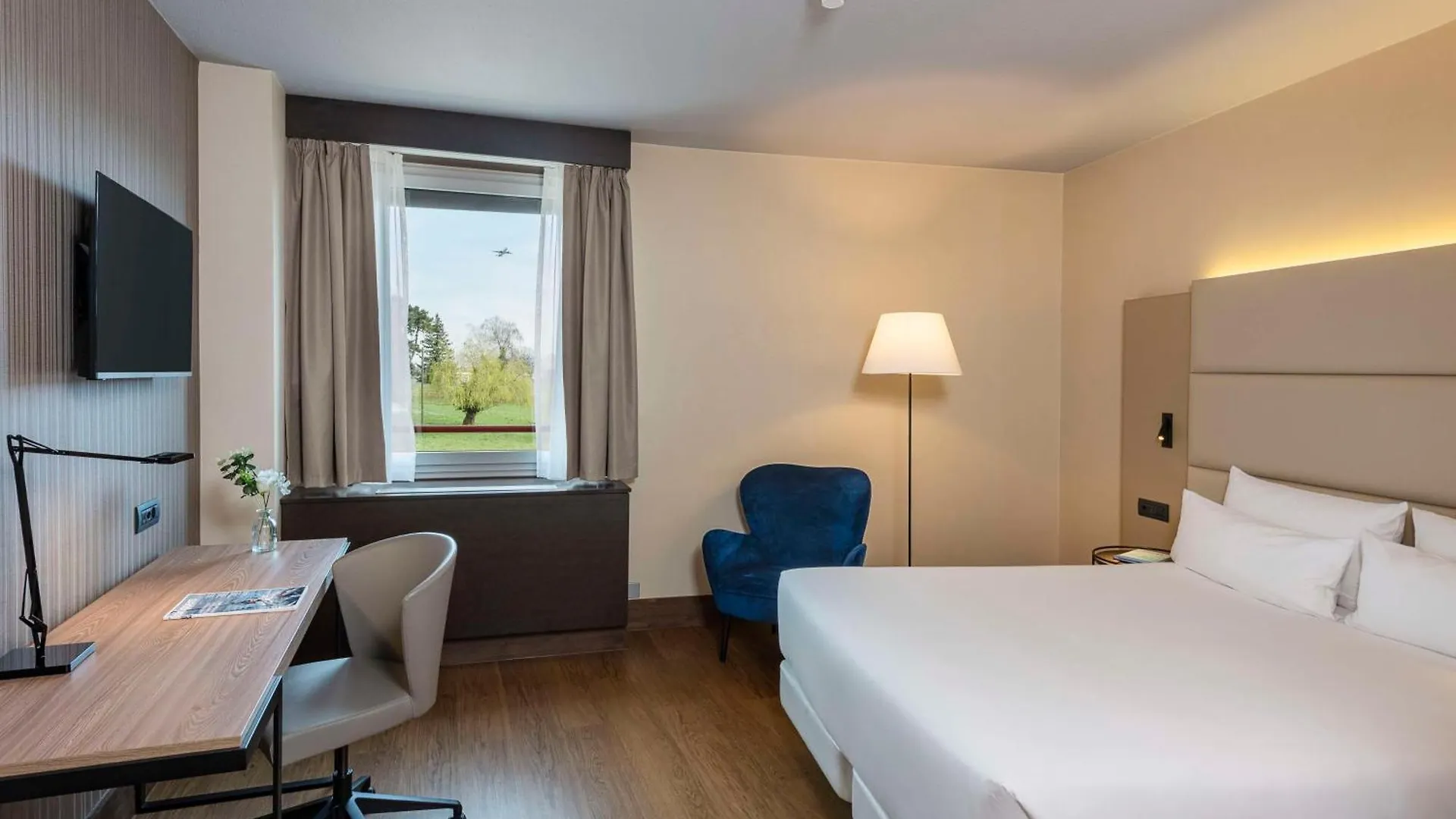 Nh Geneva Airport Hotel Meyrin 4*,  Switzerland
