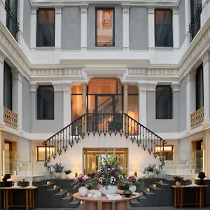 Otel H10 Urquinaona Plaza (adults Only) Barselona